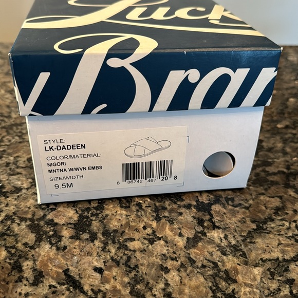 Lucky Brand Dadeen nigiri woven embossed slide NIB 9.5 - Picture 7 of 8